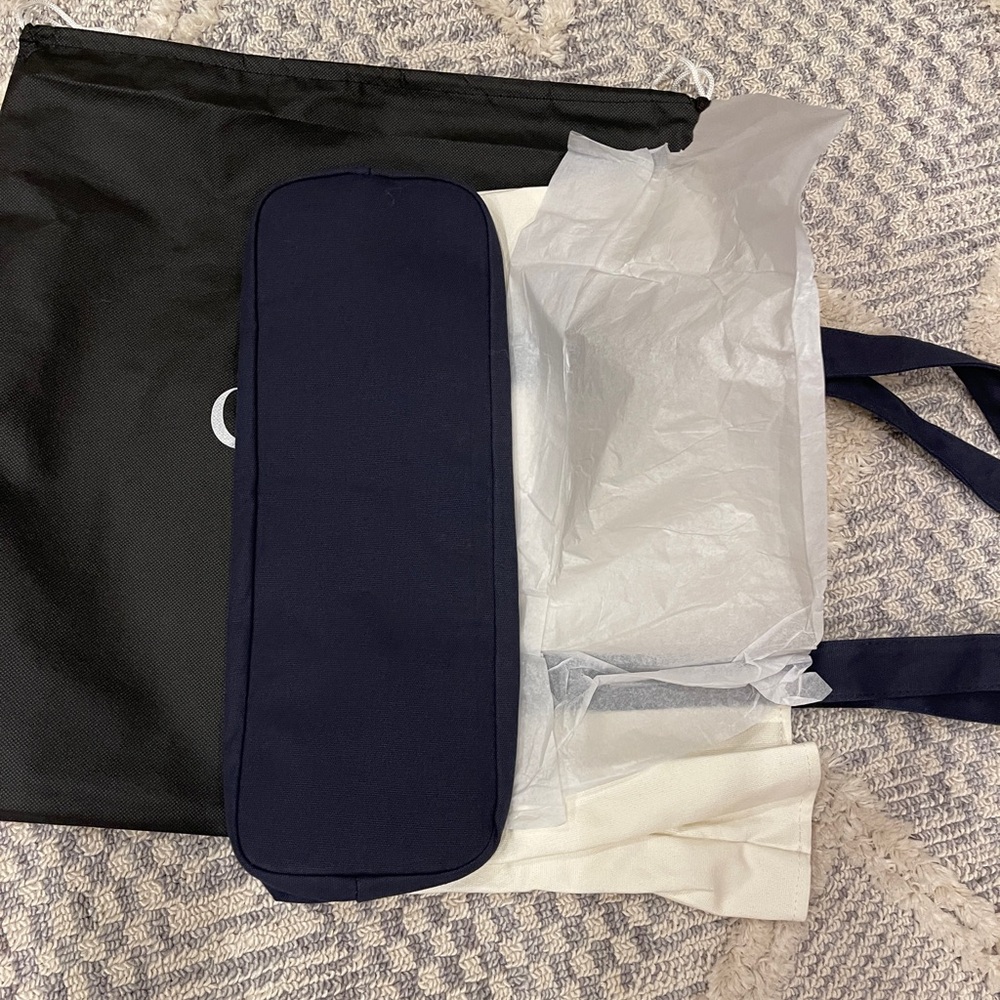 Cider Logo Cream Navy Blue Tote Bag Purse NEW - Picture 3 of 3